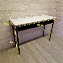 escritorio-pequeño (1).webp