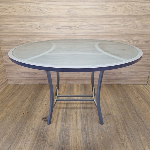 [R1748] Mesa exterior Vidrio Kettal. R1748